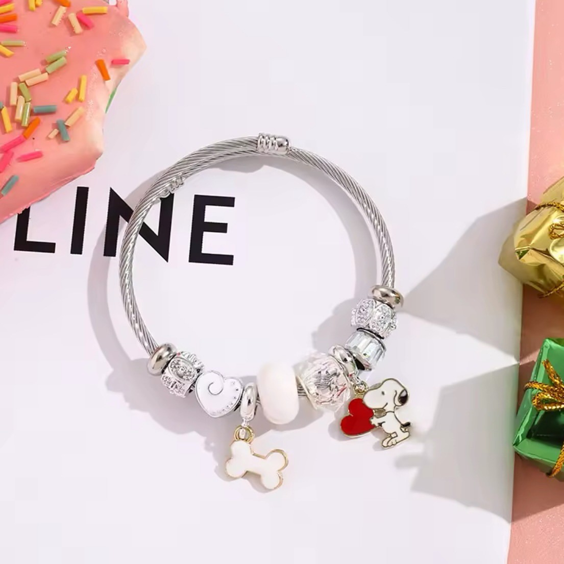 Cute Cartoon Snoopy Bone Heart - огляд і ціна Jewelry Making Parts